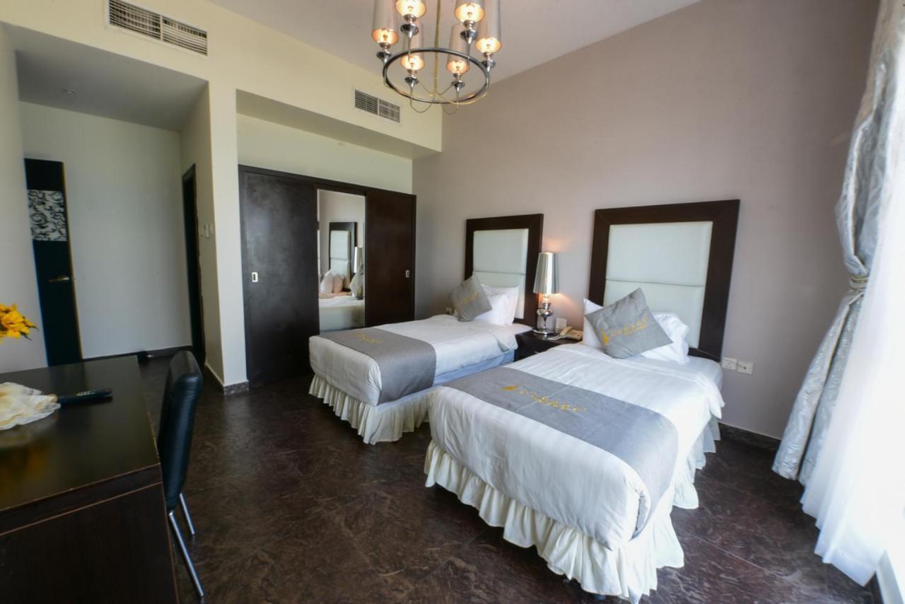 Loumage Hotel & Suites Al Manamah Esterno foto