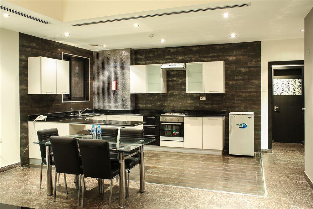 Loumage Hotel & Suites Al Manamah Esterno foto