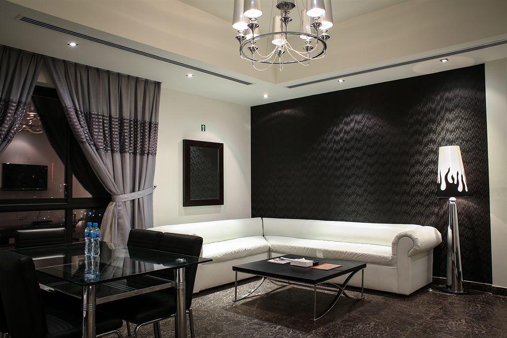 Loumage Hotel & Suites Al Manamah Esterno foto