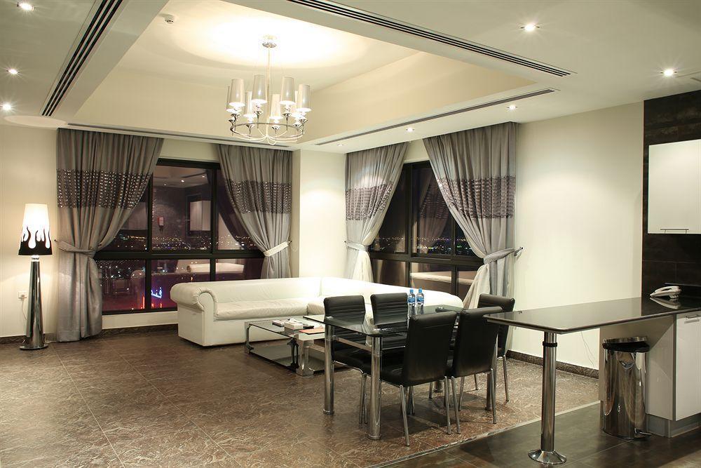 Loumage Hotel & Suites Al Manamah Esterno foto