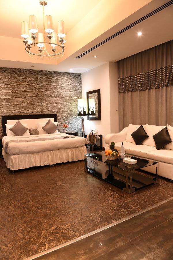 Loumage Hotel & Suites Al Manamah Esterno foto